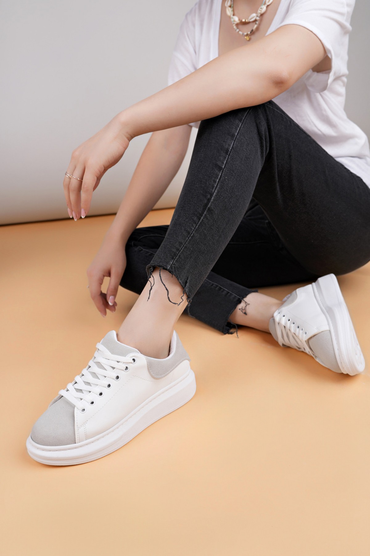 Luis a Costa LC109 Beyaz Gri Süet Kadın Sneaker