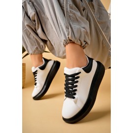 Luis a Costa LC101 Beyaz Siyah Cilt Siyah Taban Kadın Sneaker