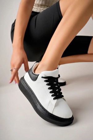 Luis a Costa LC101 Beyaz Siyah Cilt Siyah Taban Kadın Sneaker