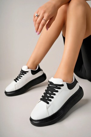Luis a Costa LC101 Beyaz Siyah Cilt Siyah Taban Kadın Sneaker